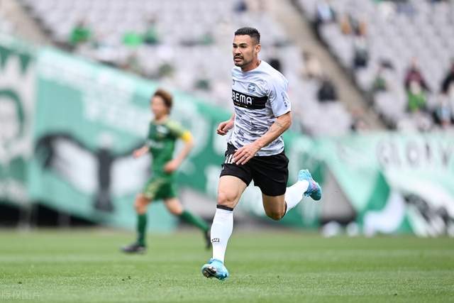 阿莫林：相信自己是曼联主帅最合适人选